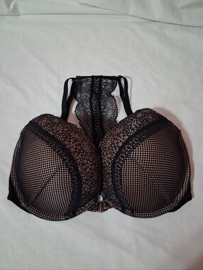 Victoria's Secret "Very Sexy" Push-Up Bra.